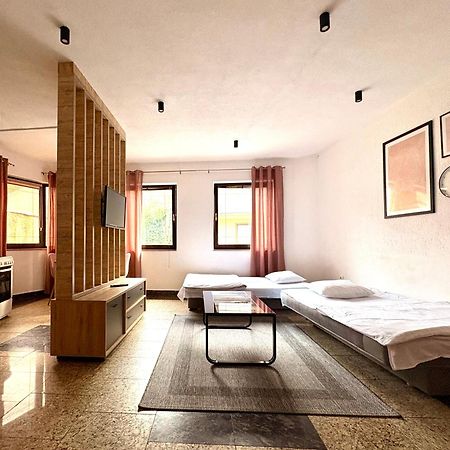 Network Apartment ヤイツェ エクステリア 写真
